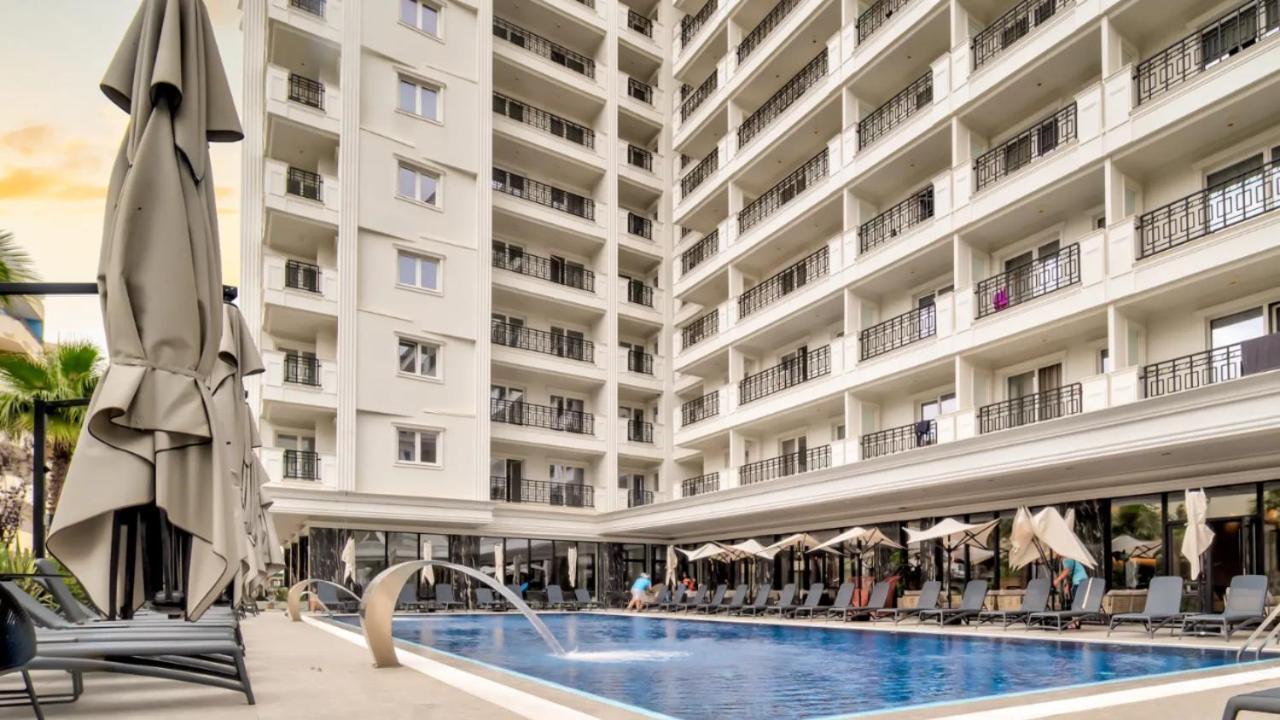 Bonita Luxury & Hotel *